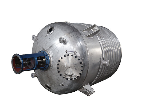 帶外盤(pán)管不銹鋼反應(yīng)釜.JPG